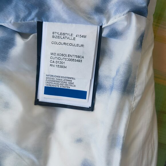 Canada Goose White Vest Jacket - Picture 8 of 10